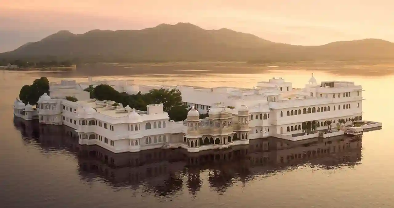 Read more about the article Taj Lake Palace